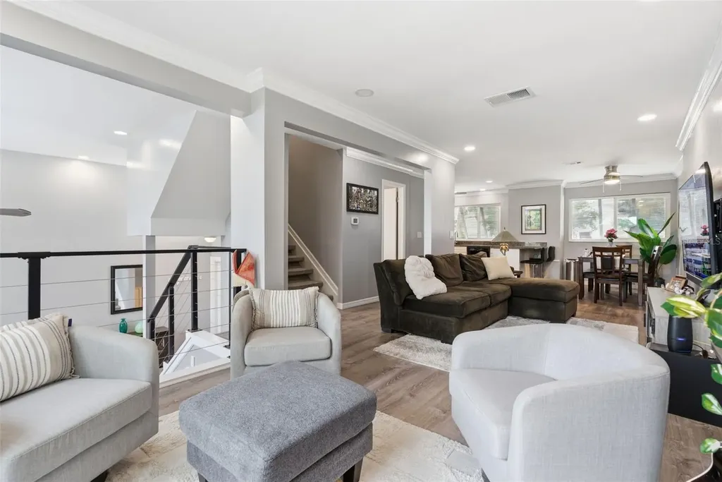 13988 Lake Point Drive Clearwater FL 33762