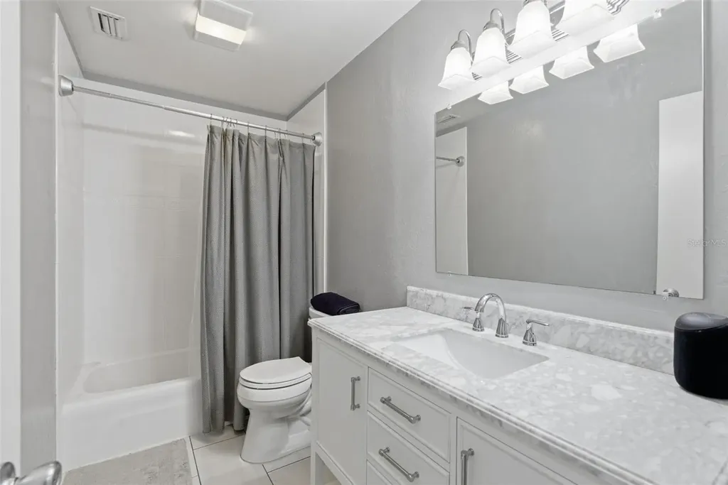 13988 Lake Point Drive Clearwater FL 33762