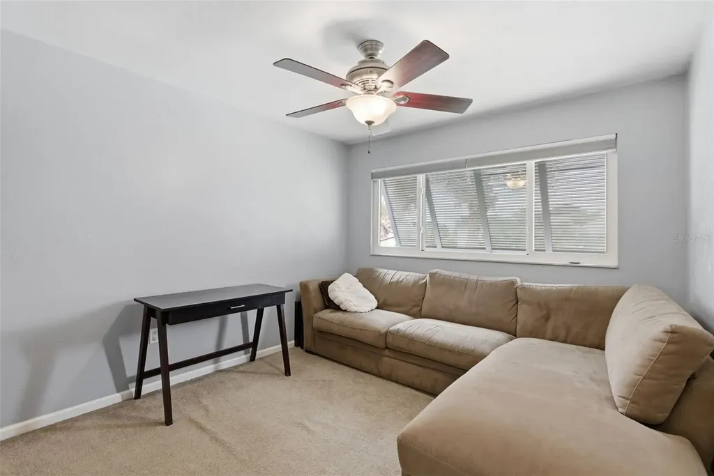 13988 Lake Point Drive Clearwater FL 33762