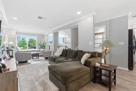 13988 Lake Point Drive Clearwater FL 33762