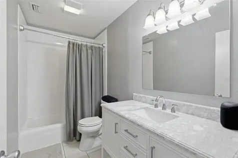 13988 Lake Point Drive Clearwater FL 33762