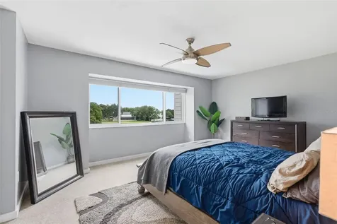 13988 Lake Point Drive Clearwater FL 33762