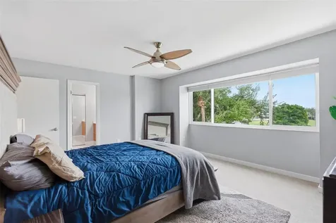 13988 Lake Point Drive Clearwater FL 33762