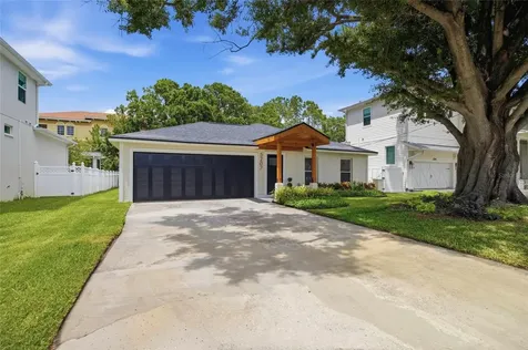 5207 W Cleveland Street Tampa FL 33609