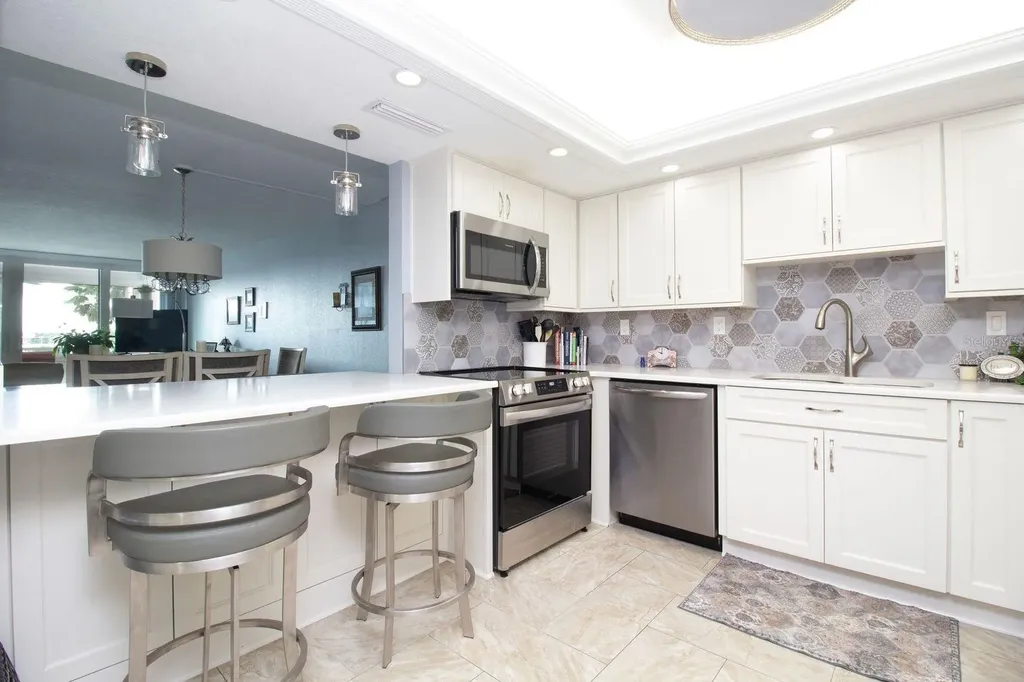 17920 Gulf Boulevard Redington Shores FL 33708