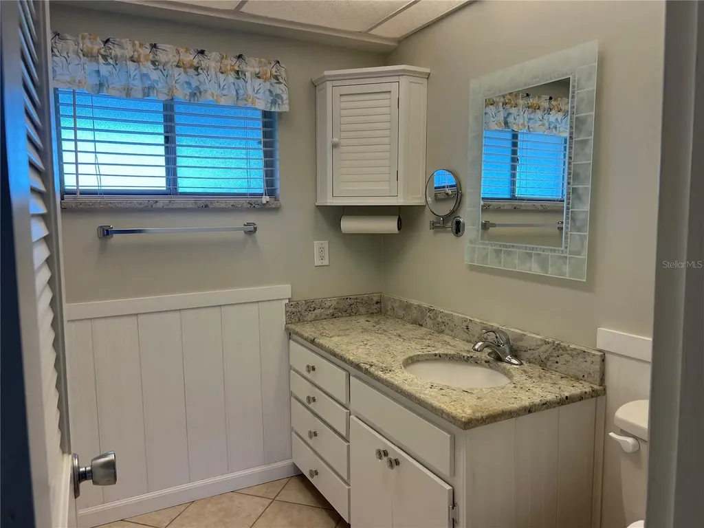3751 S School Avenue Sarasota FL 34239