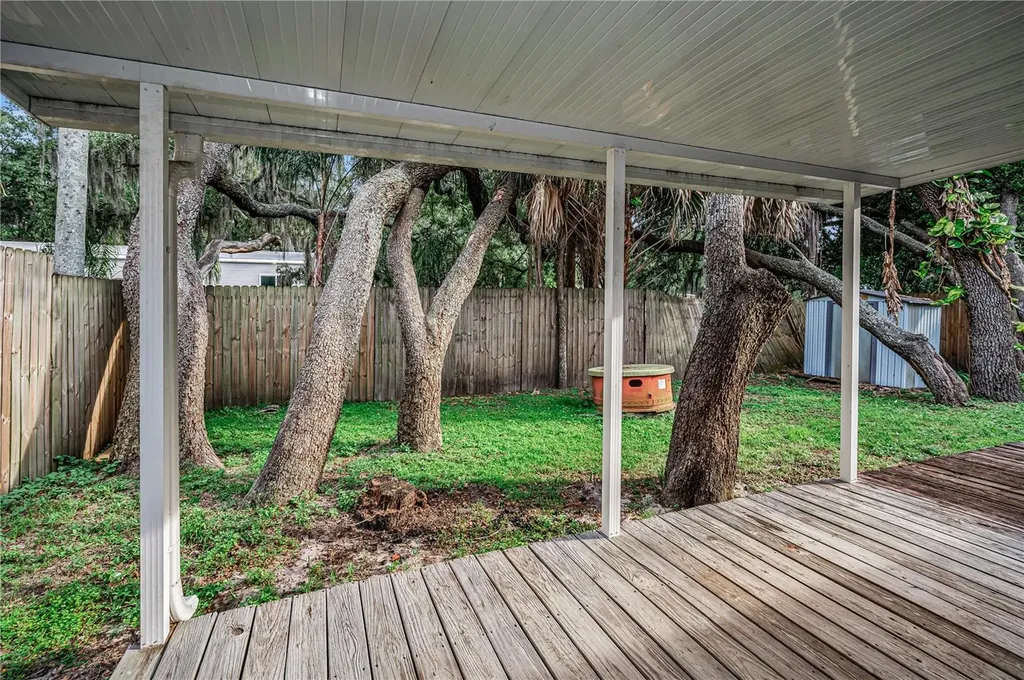 4113 Quail Briar Drive Valrico FL 33596