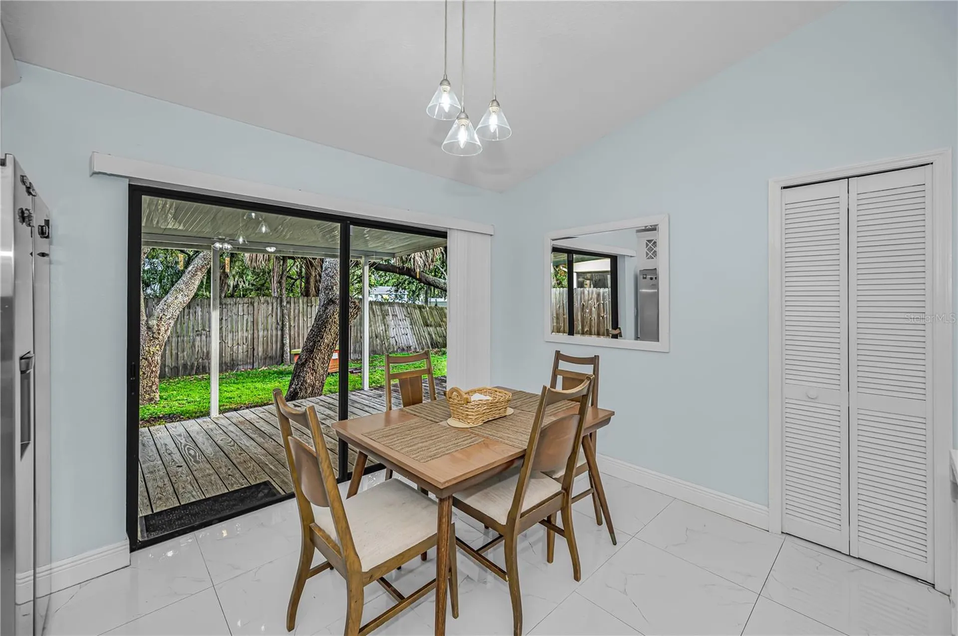 4113 Quail Briar Drive Valrico FL 33596
