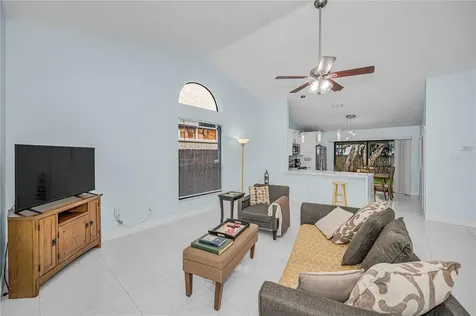 4113 Quail Briar Drive Valrico FL 33596