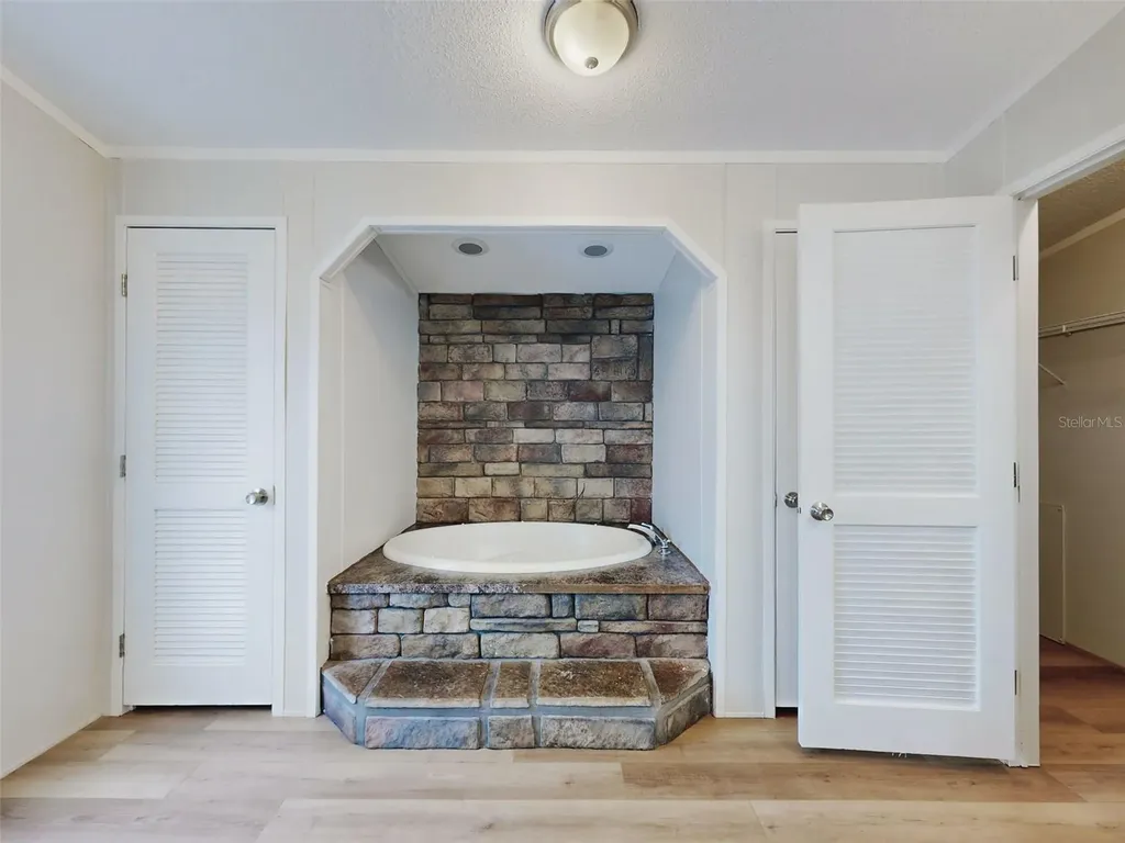 8685 SW 67th Court Ocala FL 34476