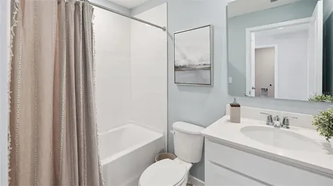 1010 Pinewood Street Kissimmee FL 34744
