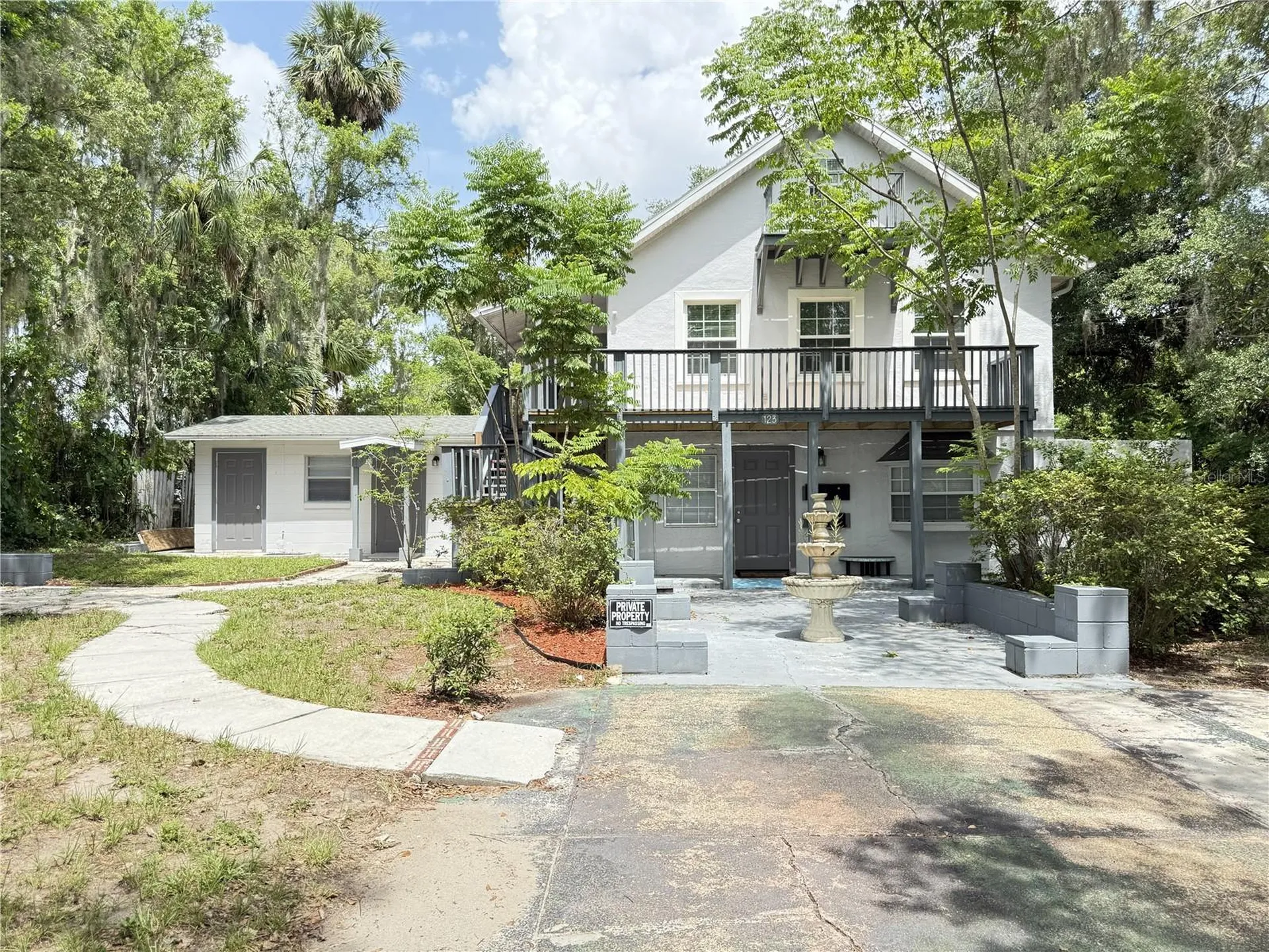 123 S Arlington Avenue Deland FL 32724
