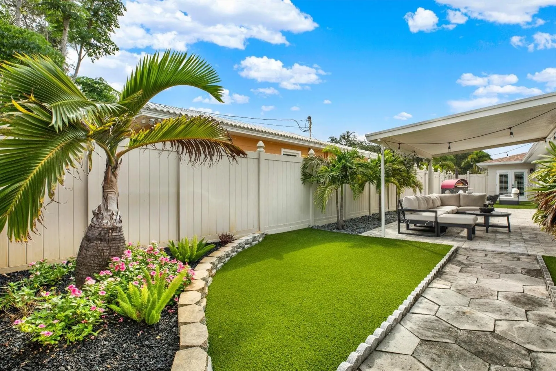 1308 Marion Drive S St Petersburg FL 33707