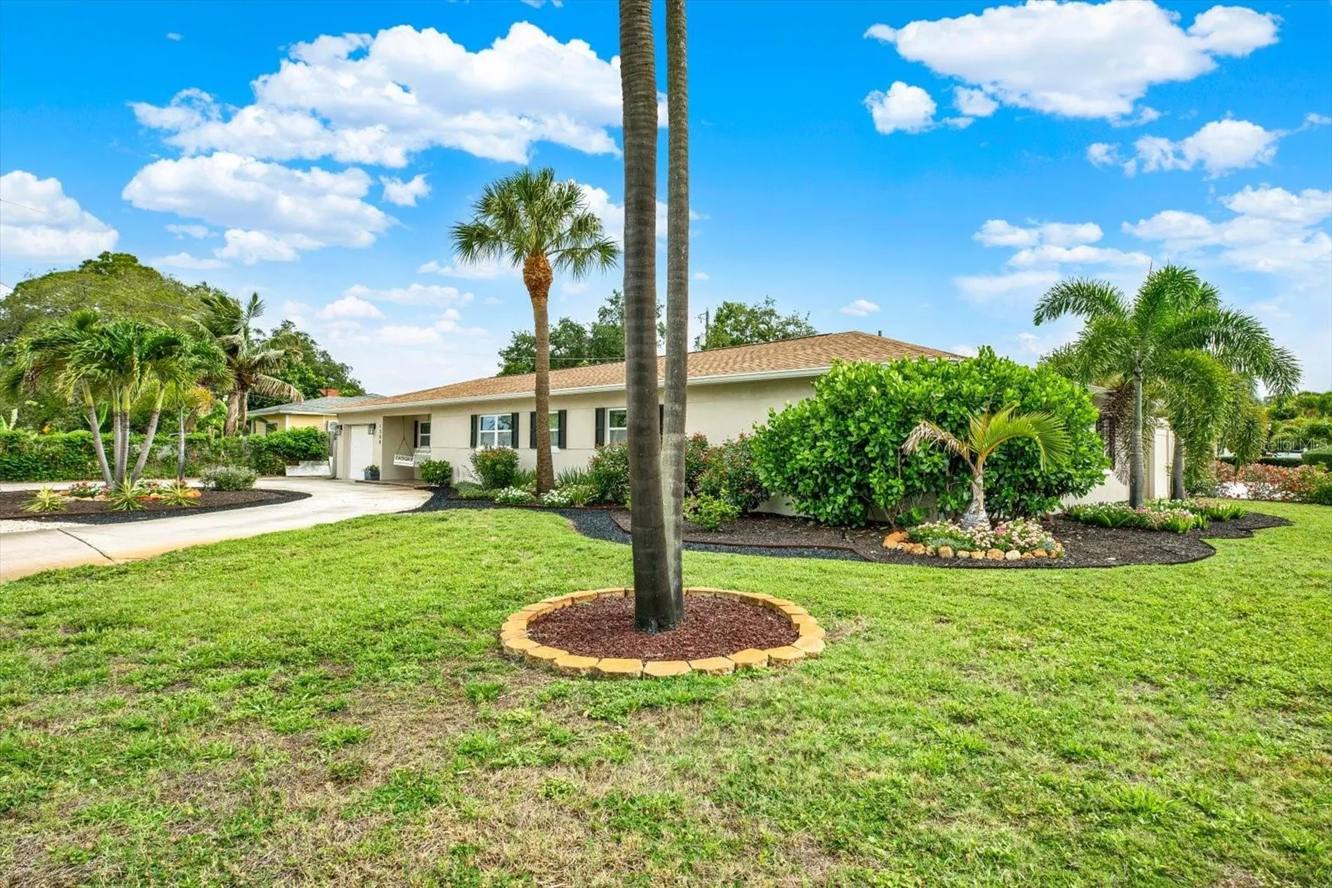 1308 Marion Drive S St Petersburg FL 33707