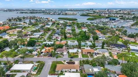1308 Marion Drive S St Petersburg FL 33707