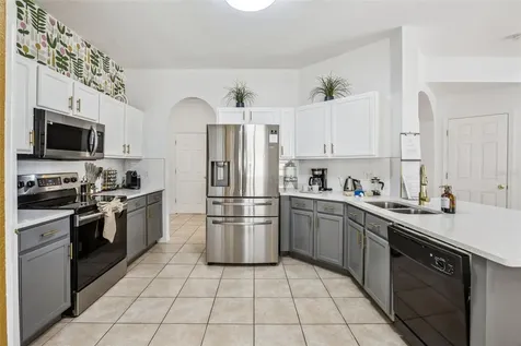 147 Troon Circle Davenport FL 33897
