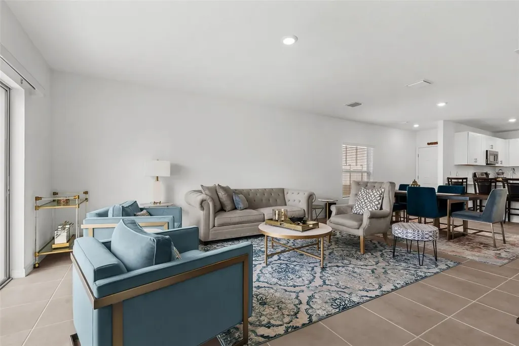6434 Milestone Loop Palmetto FL 34221