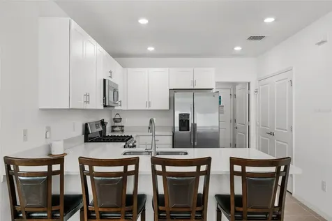 6434 Milestone Loop Palmetto FL 34221