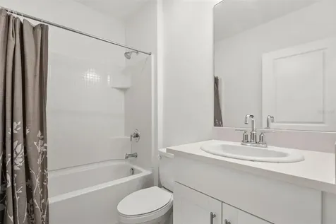 6434 Milestone Loop Palmetto FL 34221