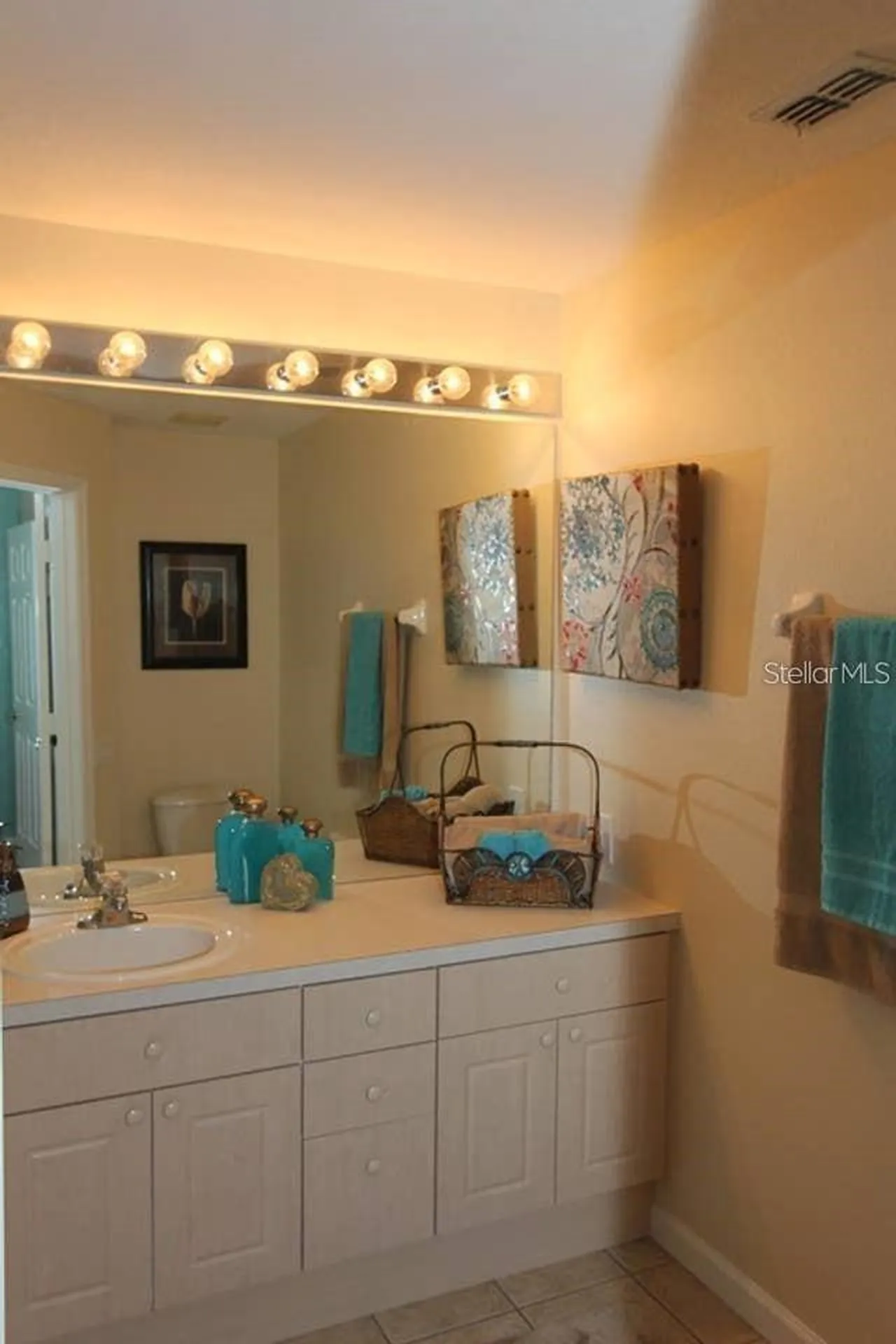 2411 Silver Palm Drive Kissimmee FL 34747