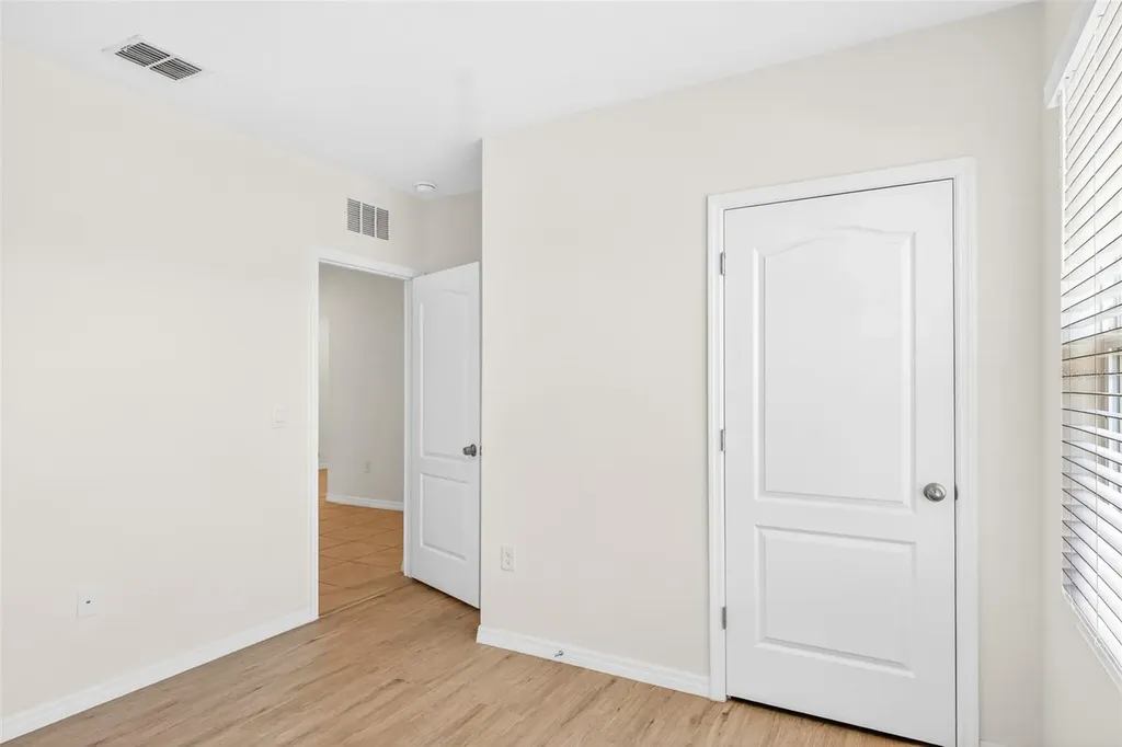 1959 Cacutta Way Kissimmee FL 34744