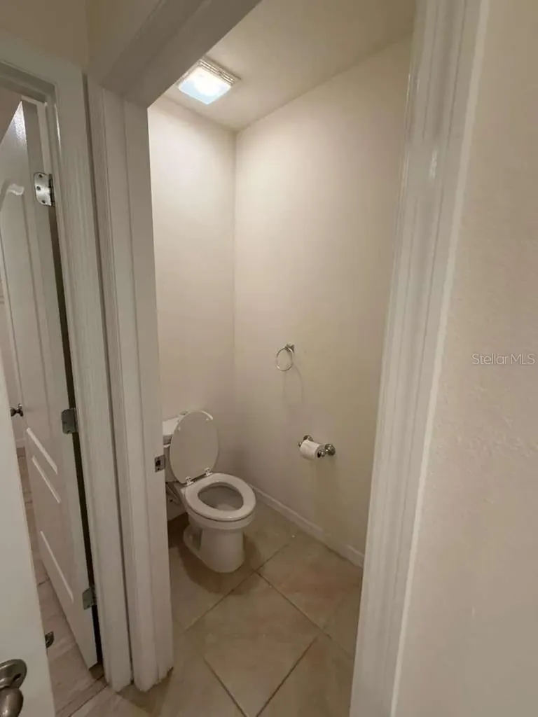 1959 Cacutta Way Kissimmee FL 34744