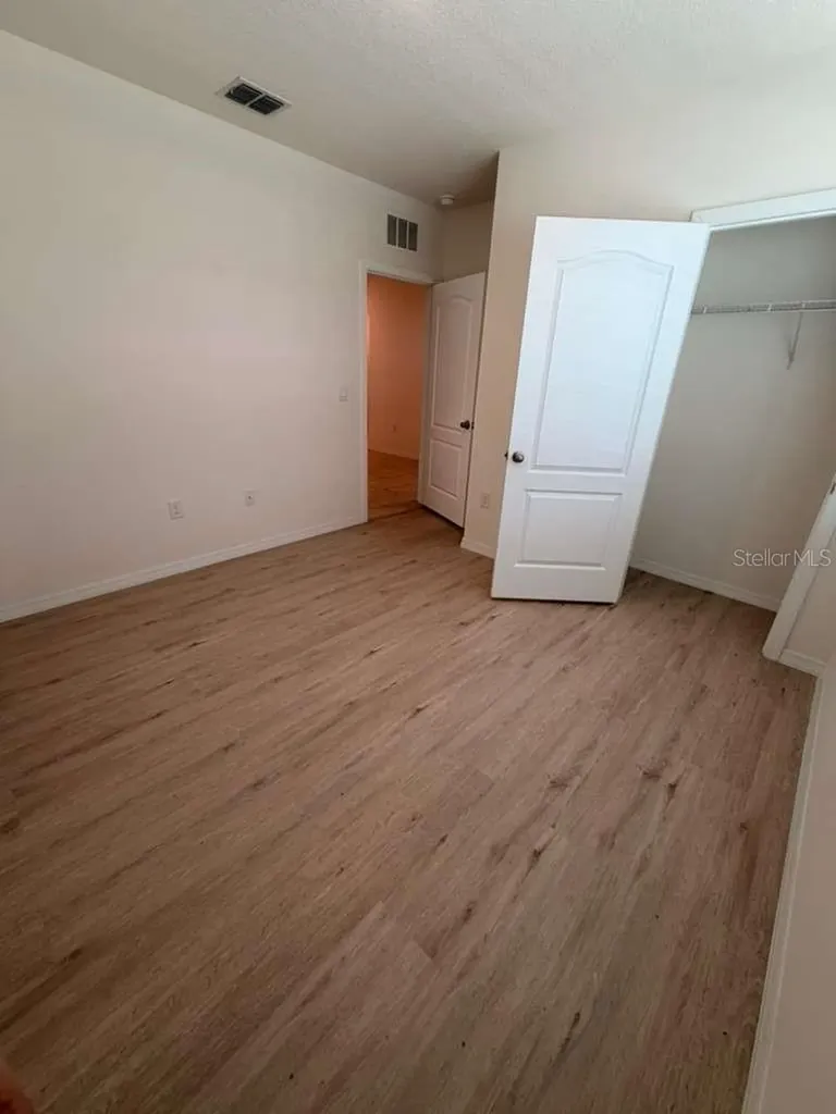 1959 Cacutta Way Kissimmee FL 34744