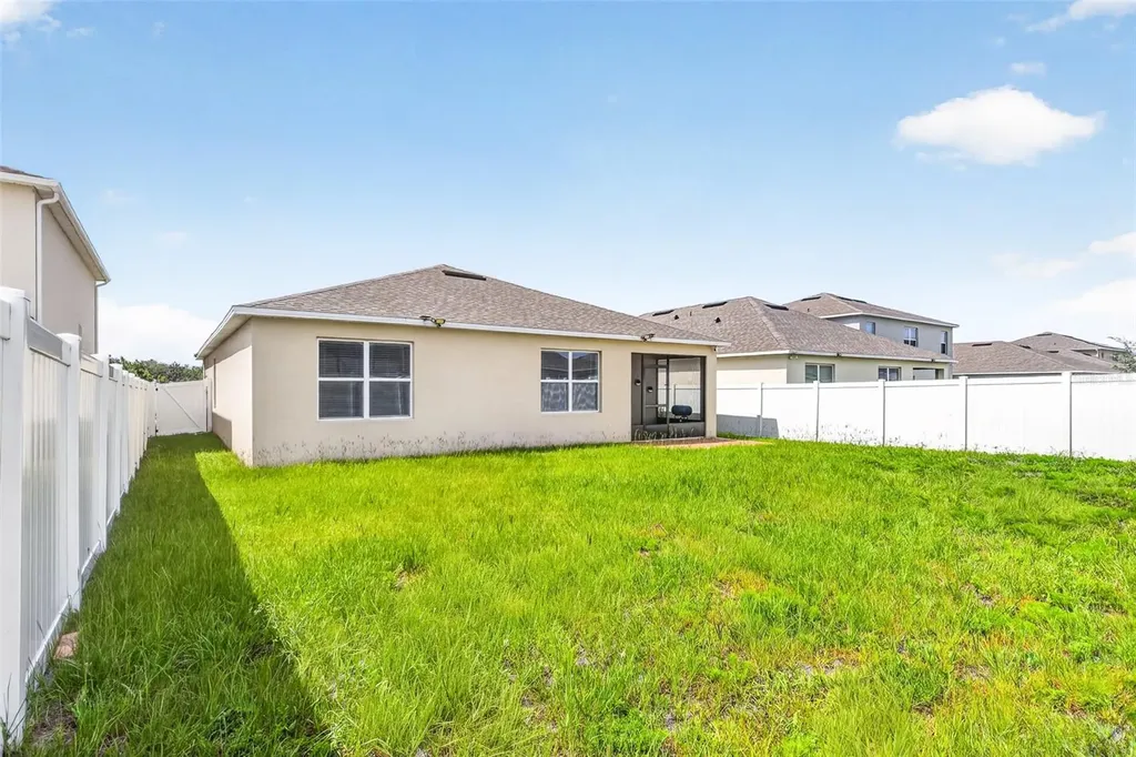 1959 Cacutta Way Kissimmee FL 34744