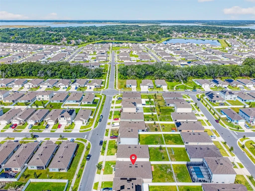 1959 Cacutta Way Kissimmee FL 34744