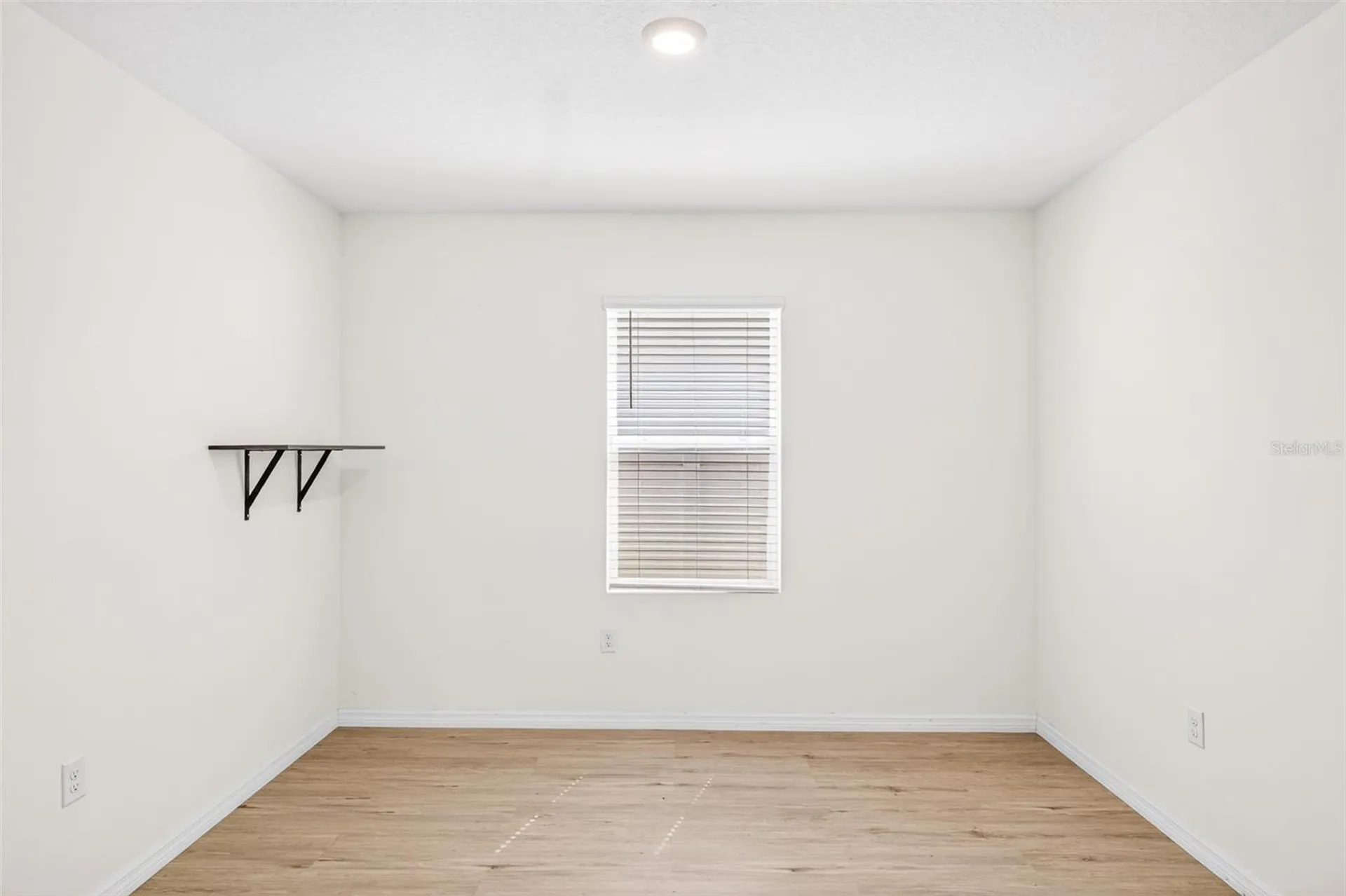 1959 Cacutta Way Kissimmee FL 34744