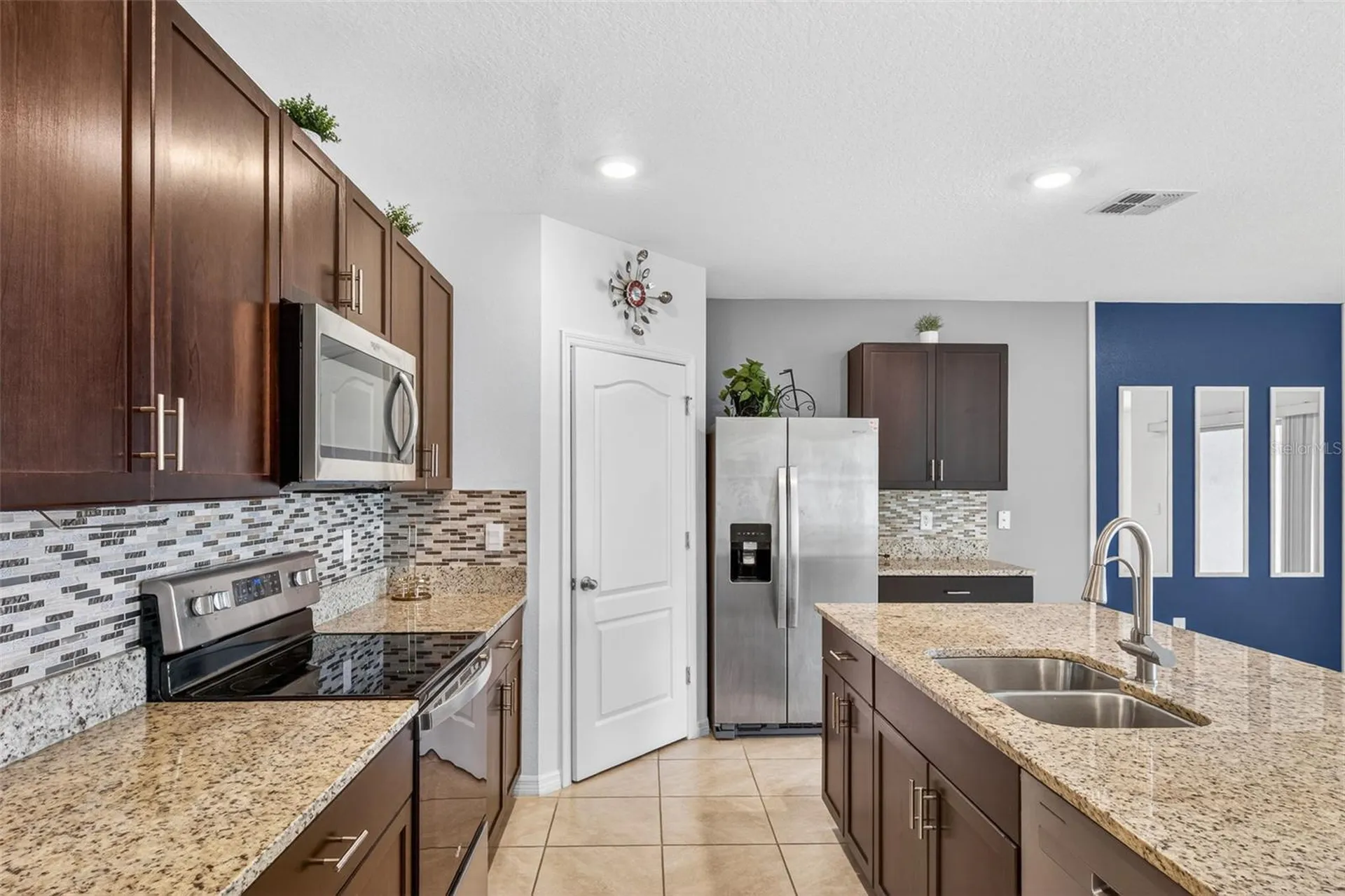 1959 Cacutta Way Kissimmee FL 34744