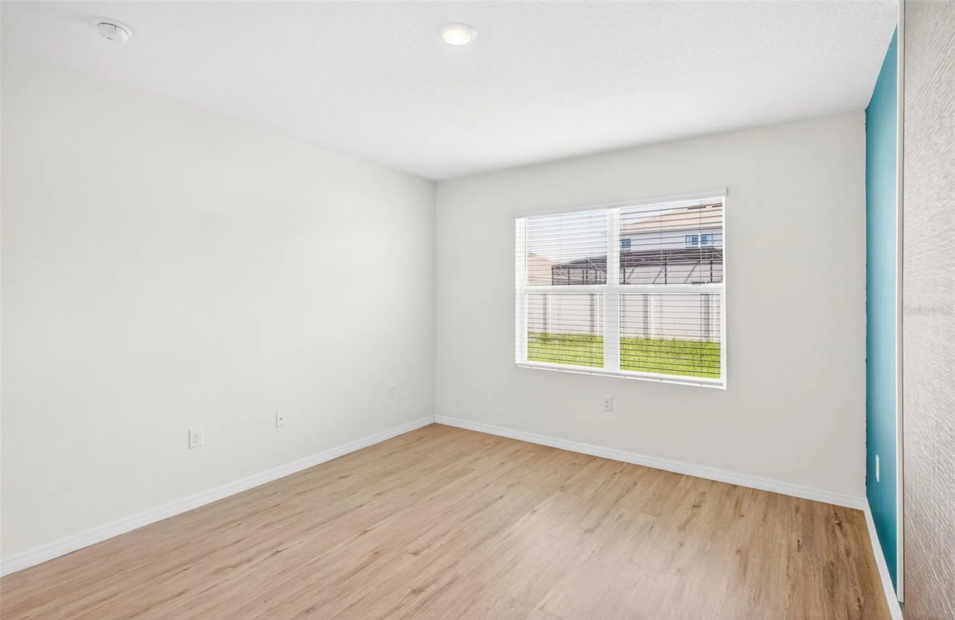 1959 Cacutta Way Kissimmee FL 34744