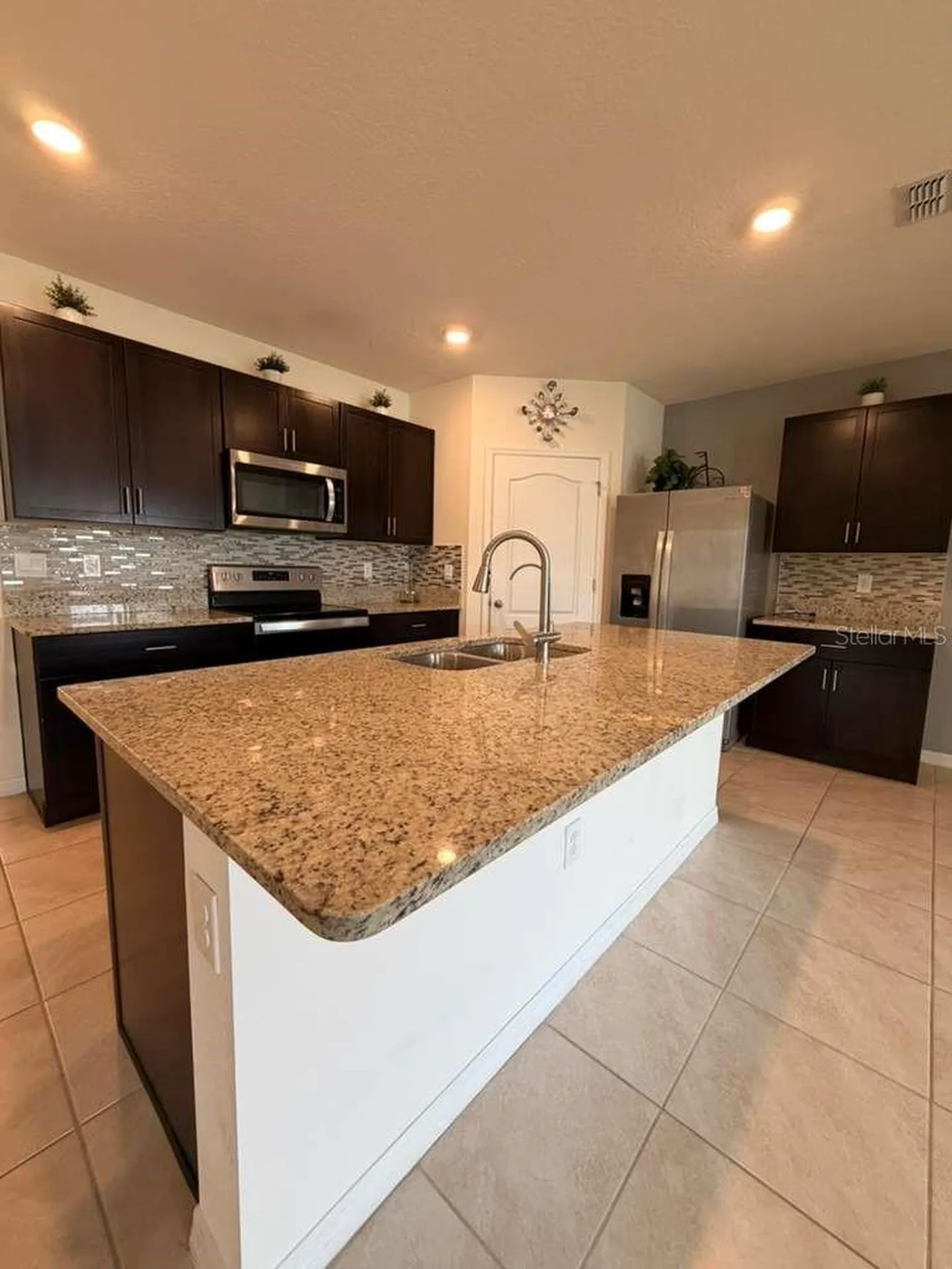 1959 Cacutta Way Kissimmee FL 34744