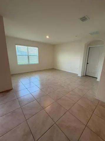 1959 Cacutta Way Kissimmee FL 34744