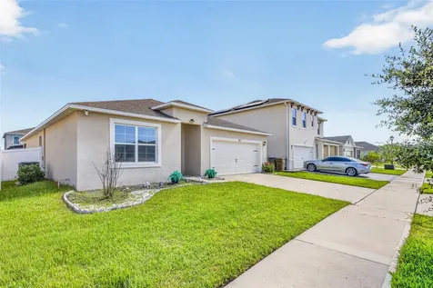 1959 Cacutta Way Kissimmee FL 34744