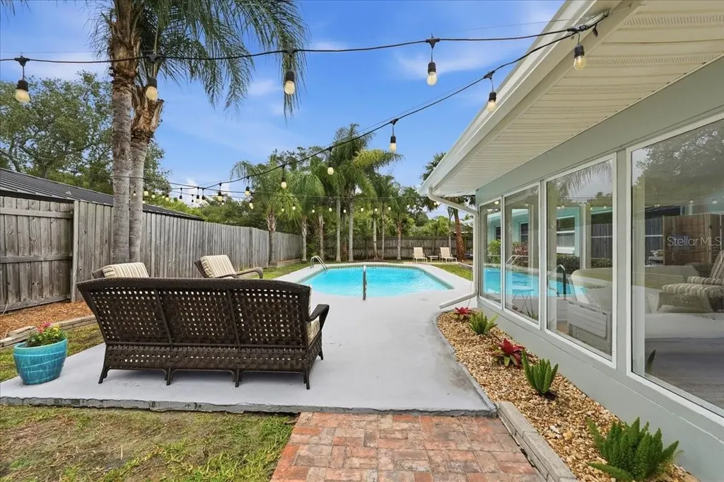 1207 S Duncan Avenue Clearwater FL 33756