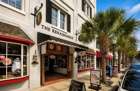 411 N Donnelly Street Mount Dora FL 32757