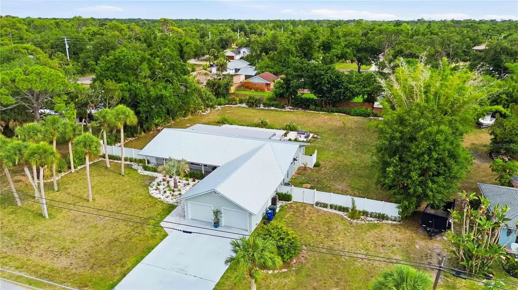 1707 Belvidere Road Englewood FL 34223