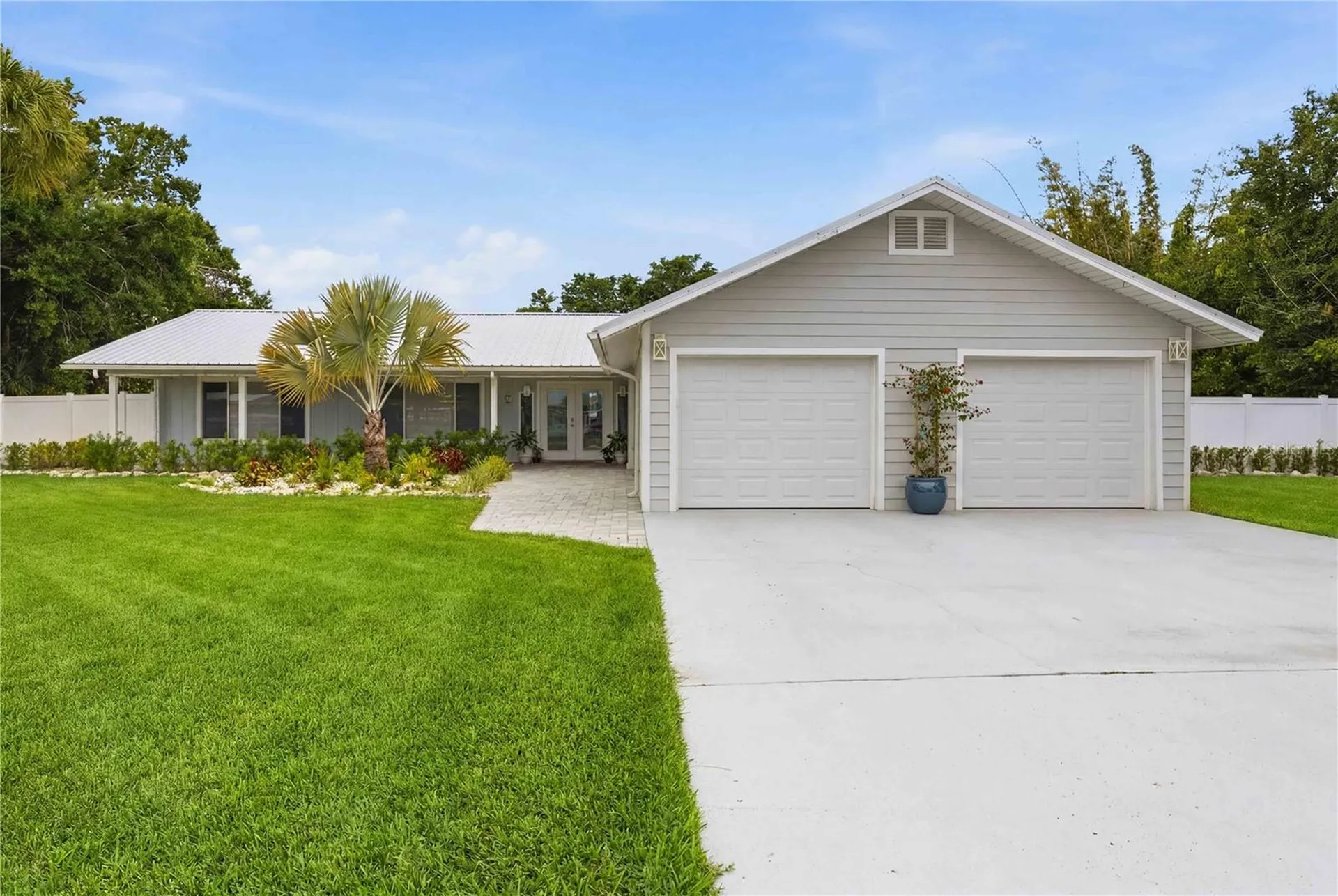 1707 Belvidere Road Englewood FL 34223