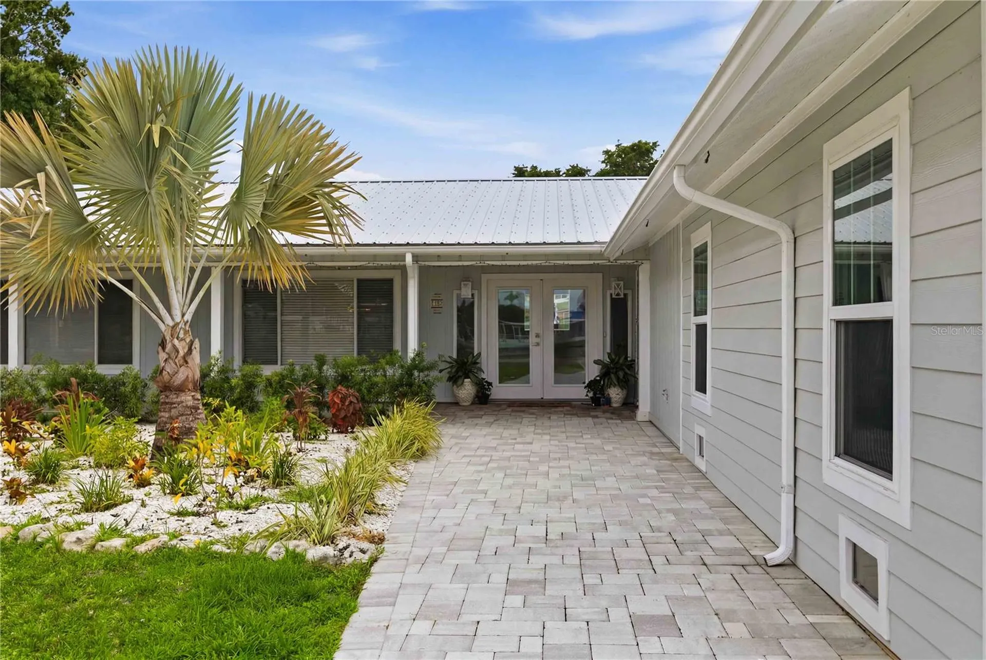 1707 Belvidere Road Englewood FL 34223
