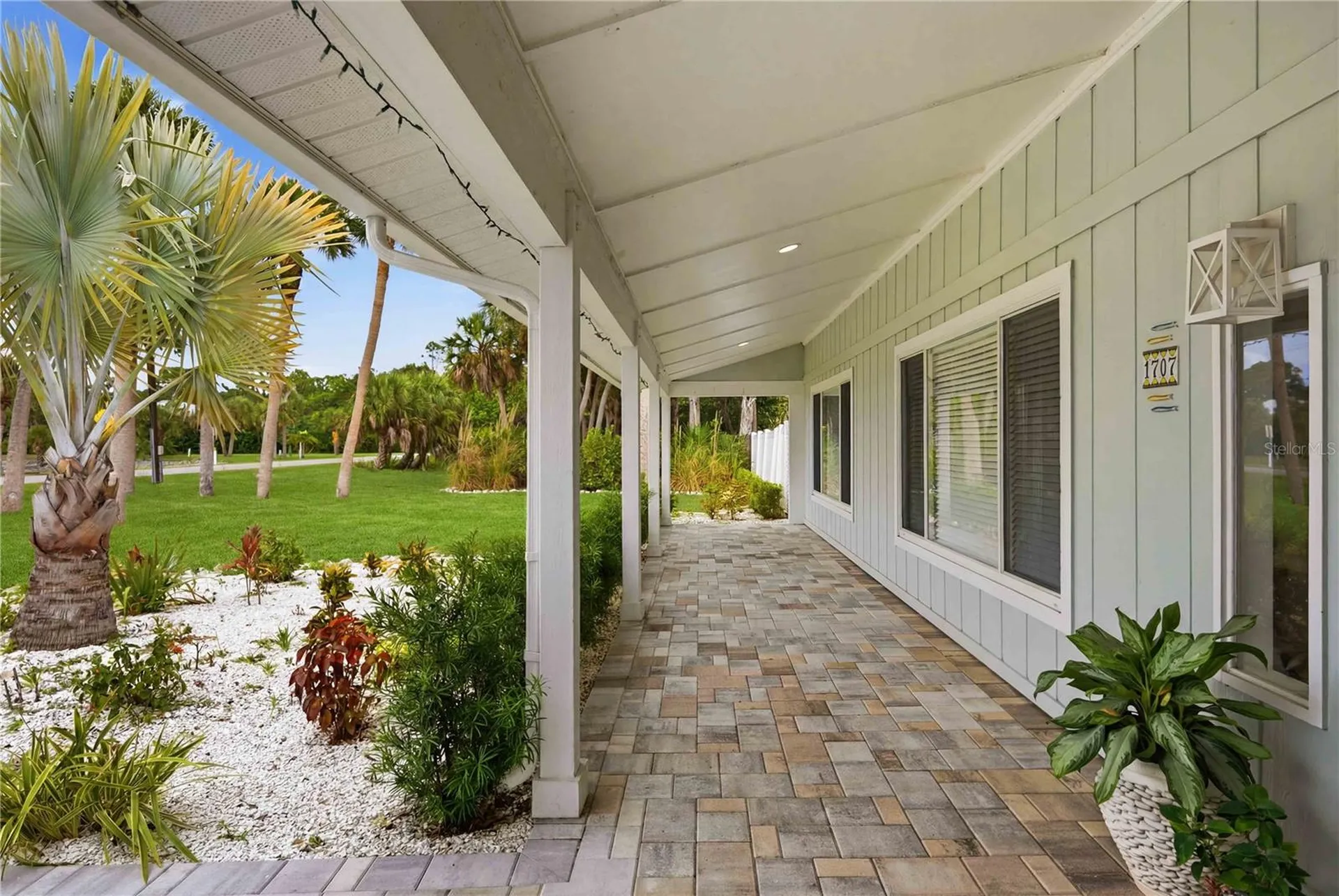 1707 Belvidere Road Englewood FL 34223