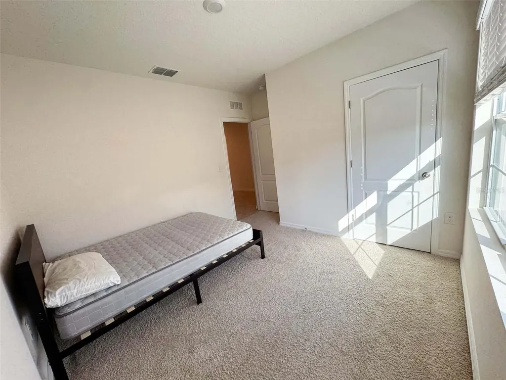 1640 Spray Terrace St Cloud FL 34771