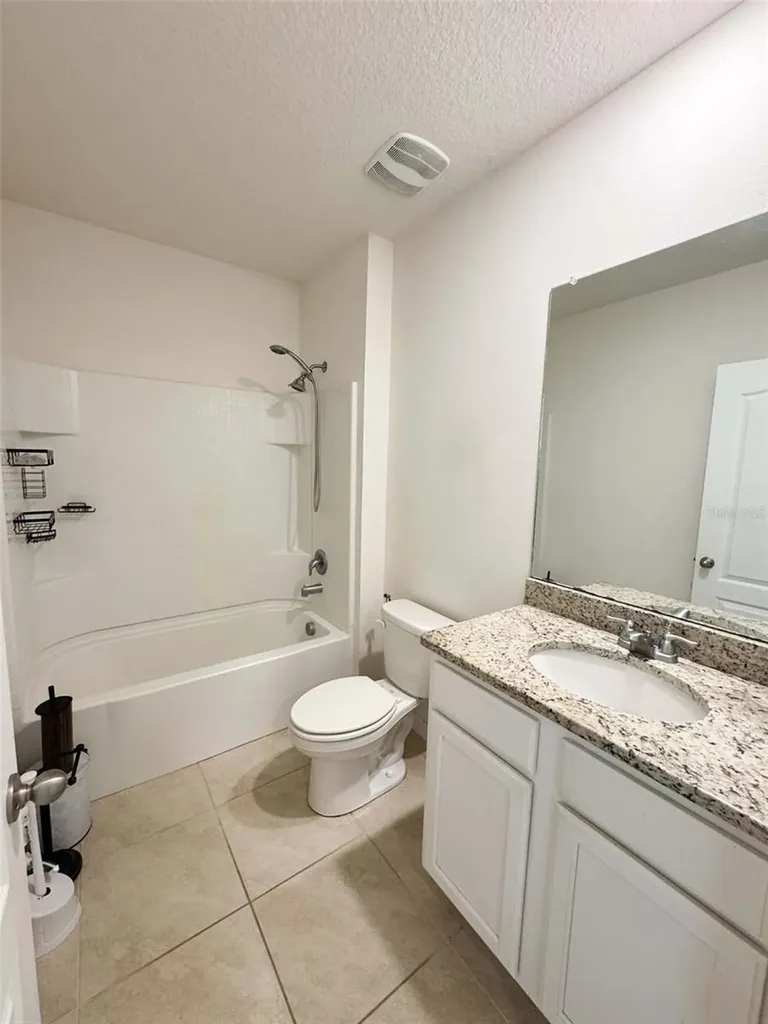 1640 Spray Terrace St Cloud FL 34771