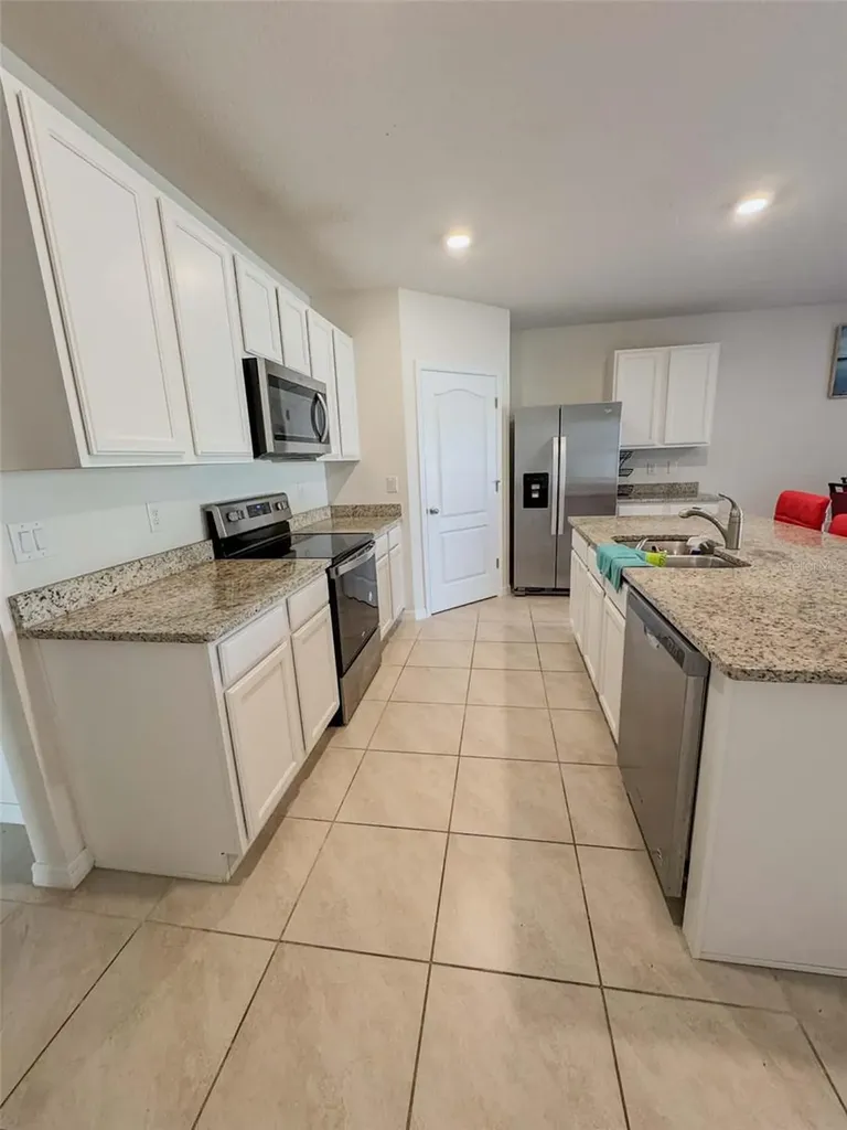 1640 Spray Terrace St Cloud FL 34771