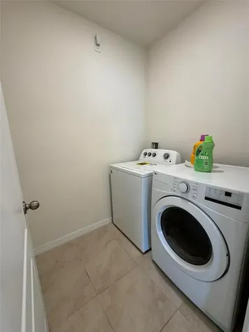 1640 Spray Terrace St Cloud FL 34771