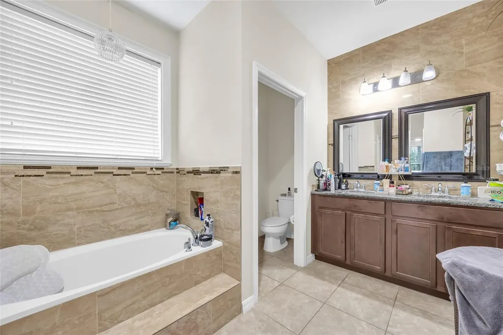 12163 Alder Branch Loop Orlando FL 32824