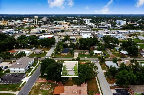 275 7th Street SW Winter Haven FL 33880