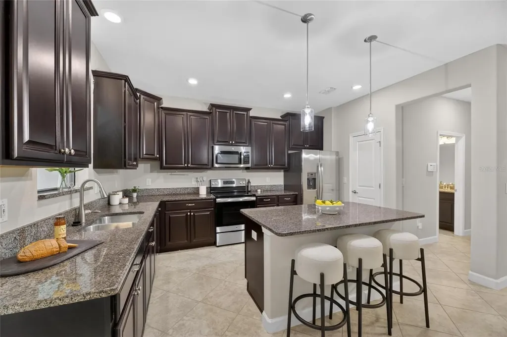 28511 Pleasant Bay Loop Wesley Chapel FL 33543