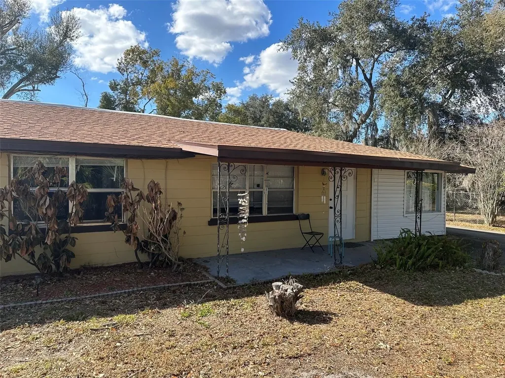 2220 N Galloway Road Lakeland FL 33810
