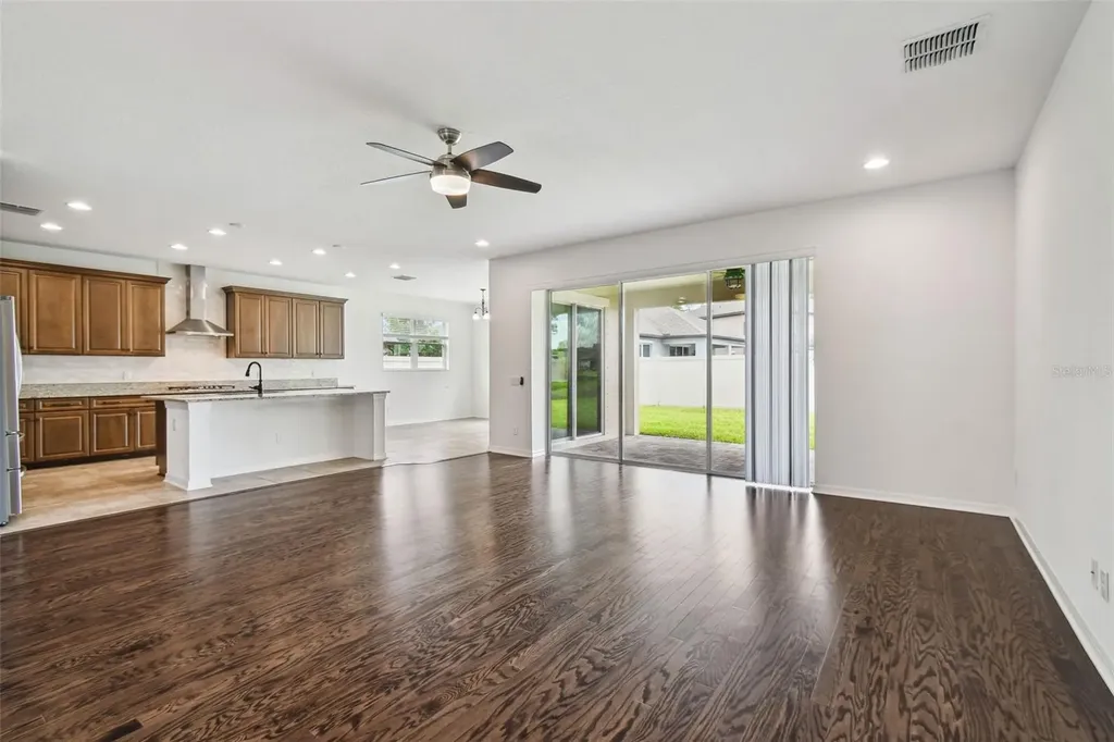 4215 Tatum Loop Odessa FL 33556